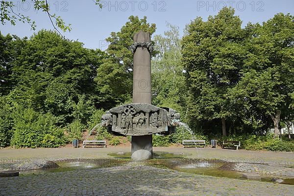 Stefan Andres Brunnen N Schweich Photo12 ImageBROKER Gerald Abele