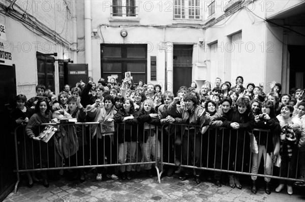 Concert à l'Olympia pour le lancement des Restaurants du Coeur, 1985