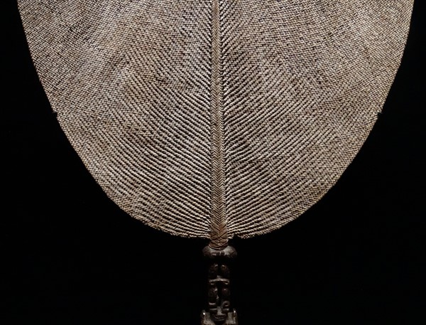 Fan made from wood and vegetable fibres, Isle of Nuku Hiva in Polynesia.
