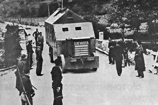 Armoured vehicle from the Echevarria brigade