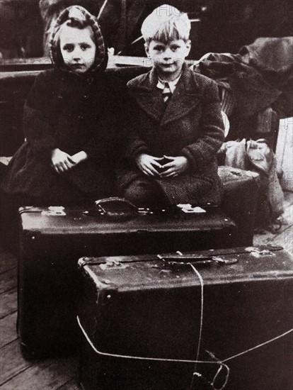 Spanish refugee children reach England, during the Spanish Civil War