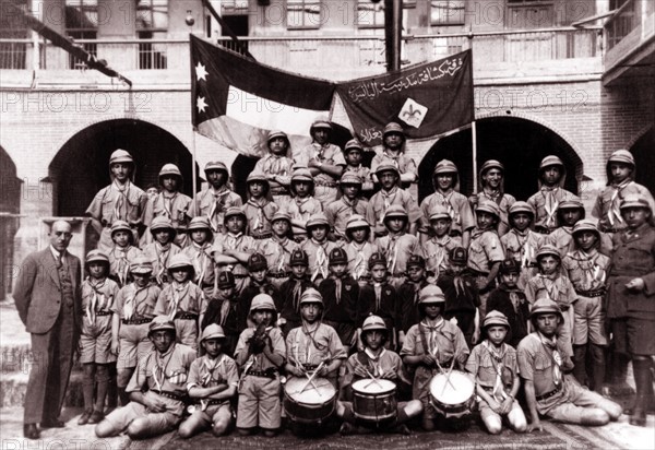 Photograph of a Jewish 'scout' group in Iraq