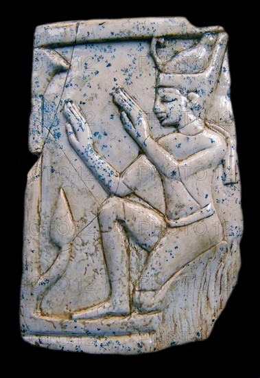 Ivory depicting figure wearing the crown of Egypt