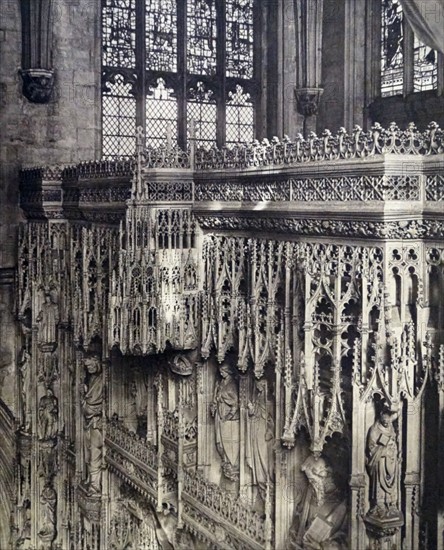 the interior of Winchester Cathedral