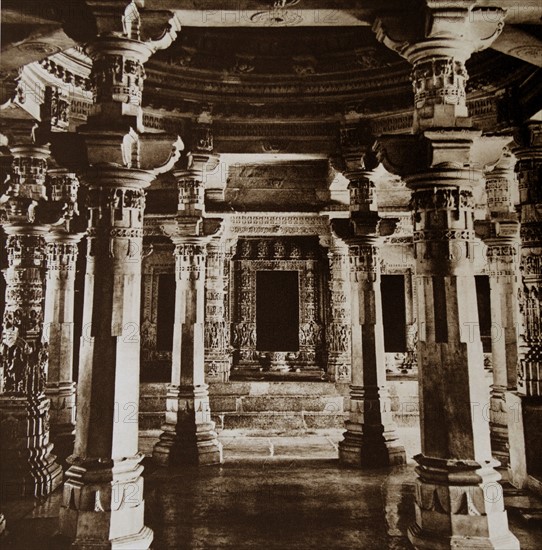 The interior of Mandapa