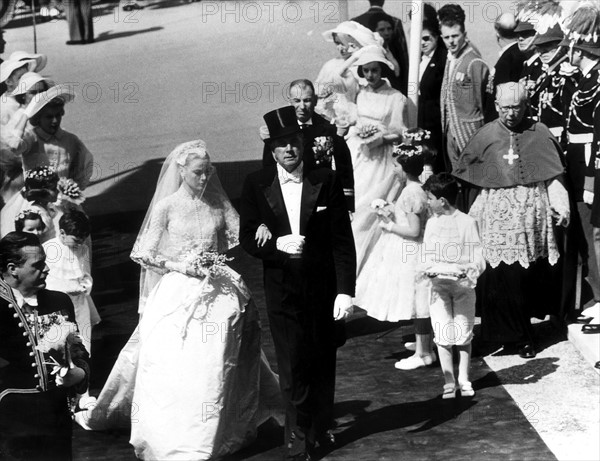 Mariage de Grace Kelly et Rainier III de Monaco en 1956