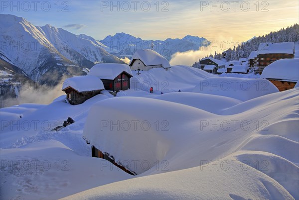 Chapel Maria zum Schnee in the village centre