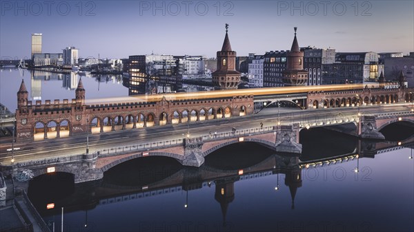 Evening view of the Oberbaum Bridge in Berlin