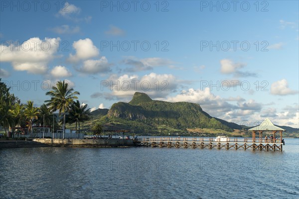 Pointe des Regates with Lion Mountain