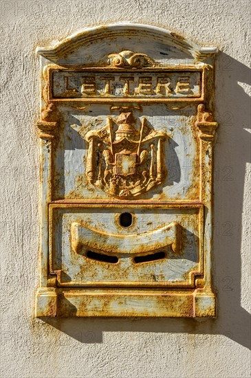 Old rusted post box