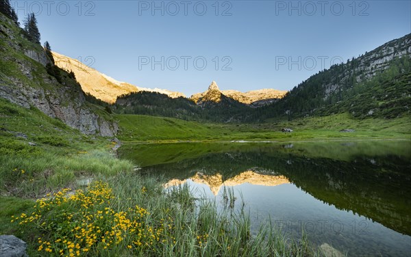 Schottmalhorn reflected in lake Funtensee at sunset