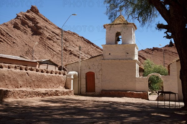 Church in the Adobese style with thatched roof