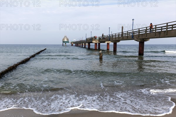 Diving gondola and pier in Zingst