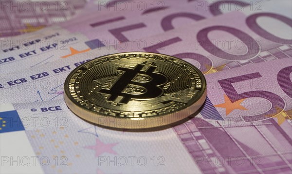 Bitcoin is on 500 euro notes