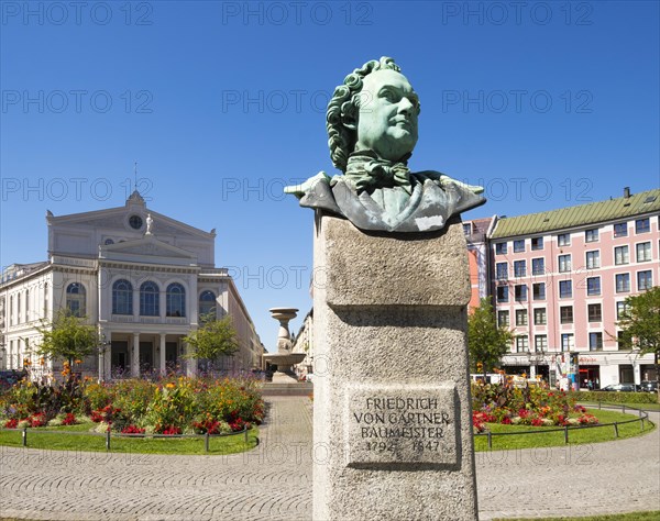 Bust Friedrich von Gartner