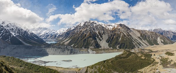 View on Hooker Valley from Sealy Tarns track