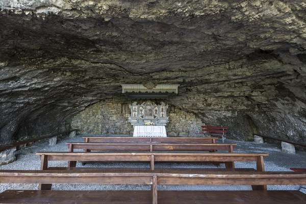 Cave chapel of Wildkirchli below the Ebenalp