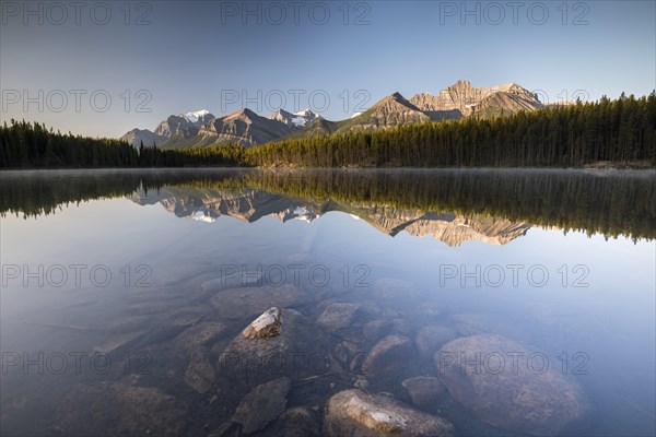 Herbert Lake with morning atmosphere