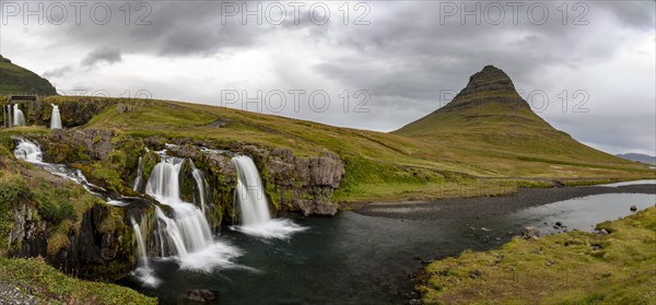 Waterfall Kirkjufellsfoss and Mount Kirkjufell