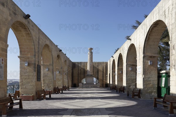 Arcades in Lower Barracca Garden