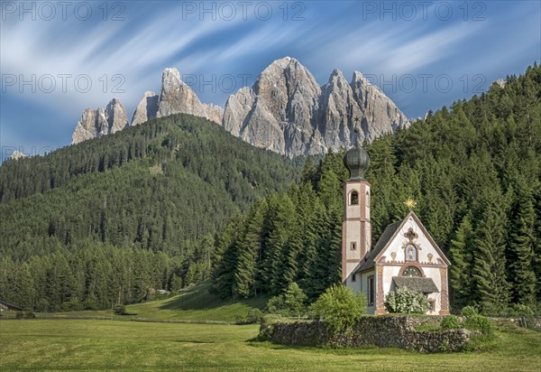 Church St. Johann in Ranui with Odle Group mountain range