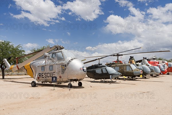 Rescue helicopter Sikorsky Chickasaw Cargo