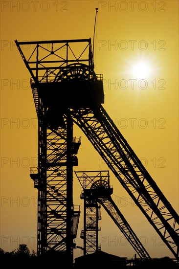 Backlight winding tower