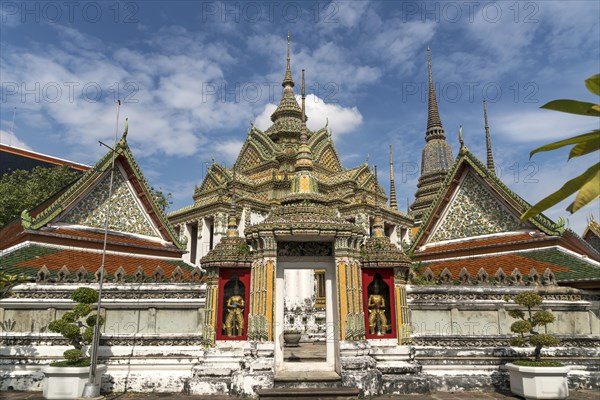 Phra Mondop temple