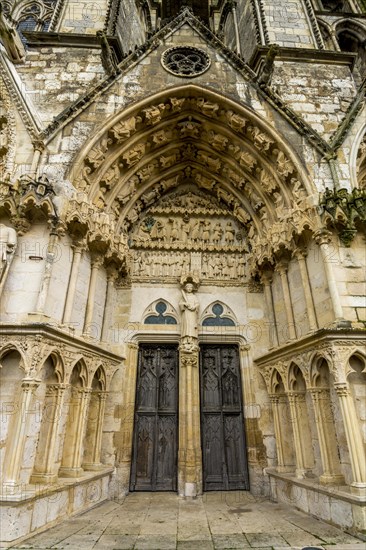 Tympanum of Saint Etienne