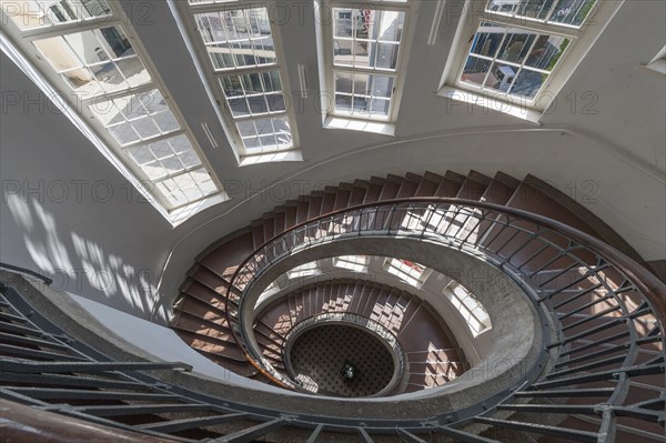 Spiral staircase