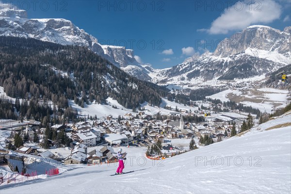 Ski area with view of Corvara