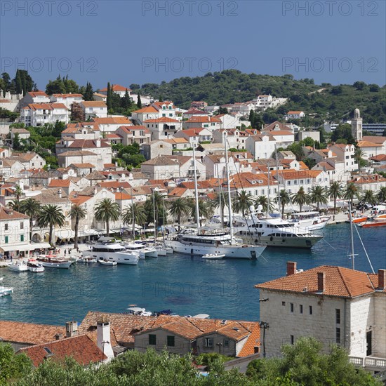 View on the promenade at the harbour