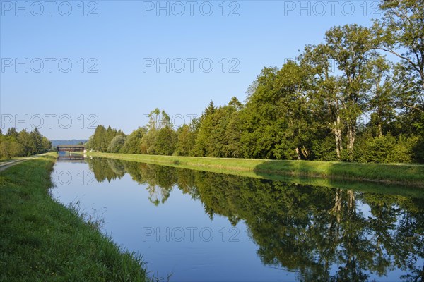 Isar channel in Aumuhle