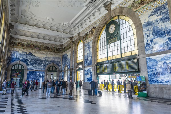 Sao Bento Railway Station