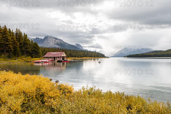 Curly Phillips Boathouse