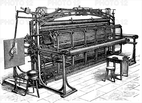 Knitting machine