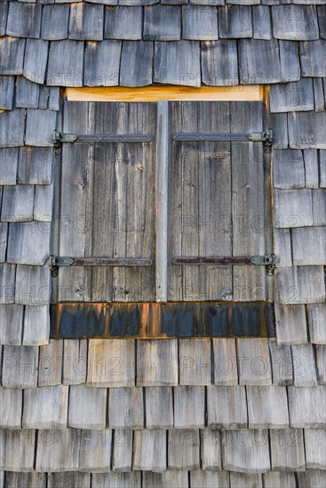 Window in log cabin