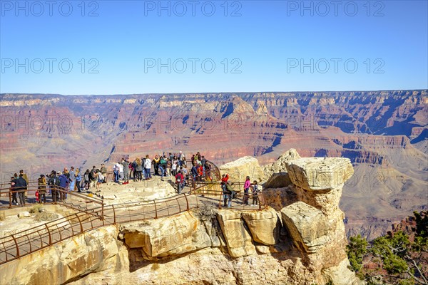 View to Mather Point with visitors