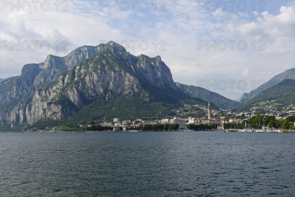 Townscape with Church of San Nicolo