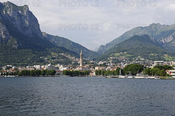 Townscape with Church of San Nicolo