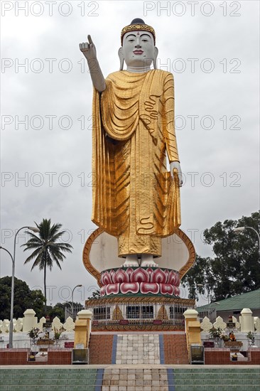 Big Buddha Statue