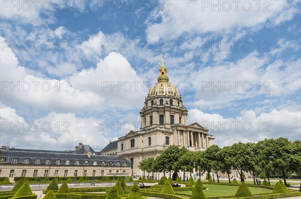 Les Invalides