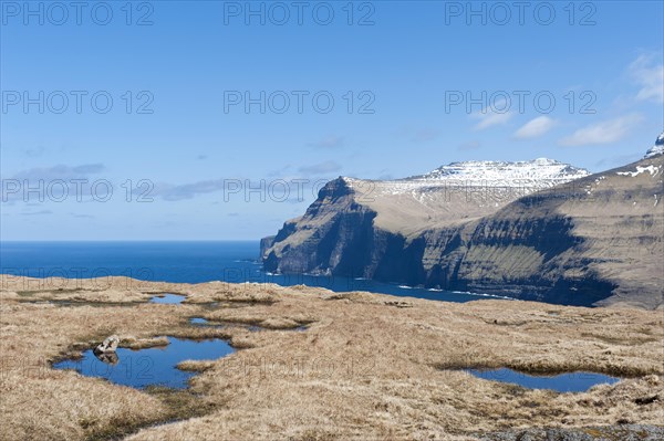 View of the sea and cliffs