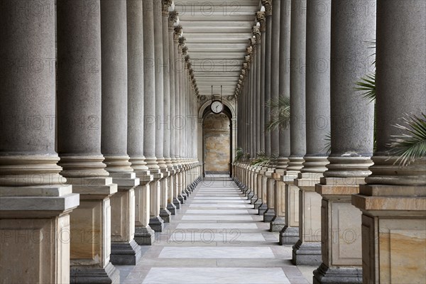 Mill Colonnade portico