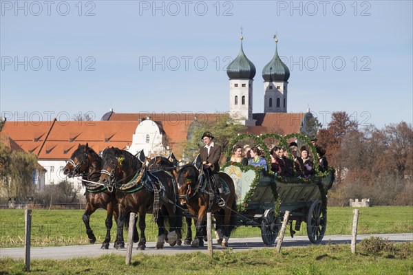 Leonhardi procession