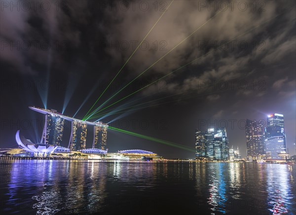 Laser show at the Marina Bay Sands Hotel and downtown area