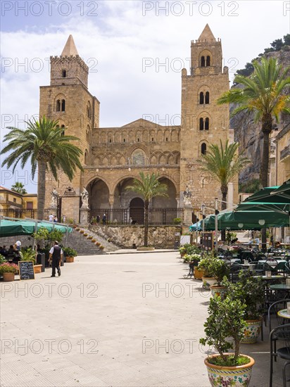 Cathedral Santissimo Salvatore with Piazza Duomo