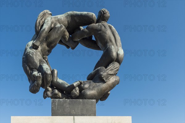 Bronze sculpture Wheel of Life by Gustav Vigeland