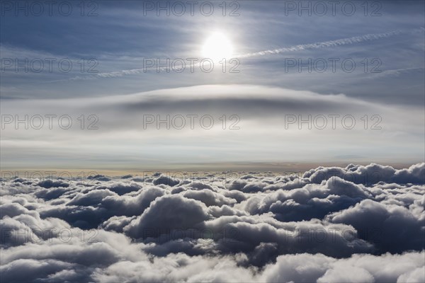 Lenticular cloud