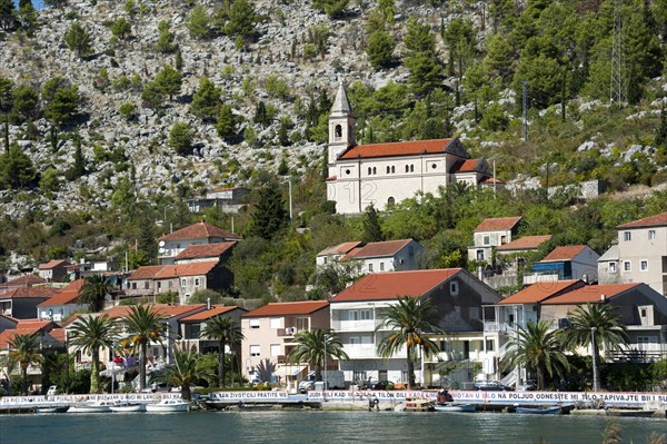 Neretva River at Komin